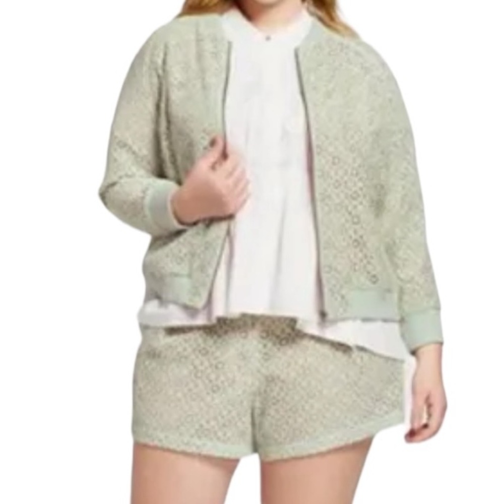 Victoria Beckham size 12 green lace shorts  flat front pockets lined NWOT - Picture 5 of 16